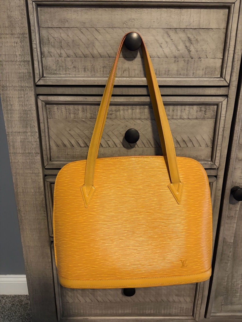 Louis Vuitton Epi Alma GM Yellow Leather Shoulder Bag Rare Color!